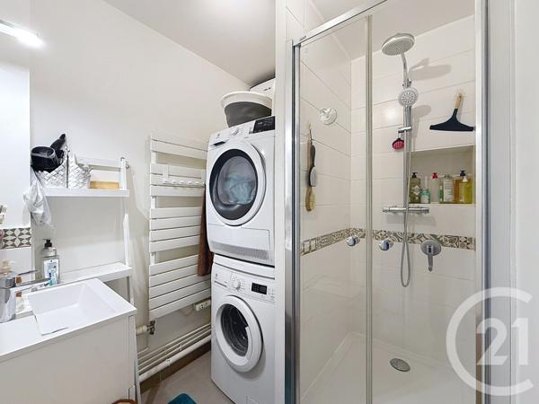 Appartement F4 à vendre  4 pièces - 77,66 m2 NANTERRE - 92