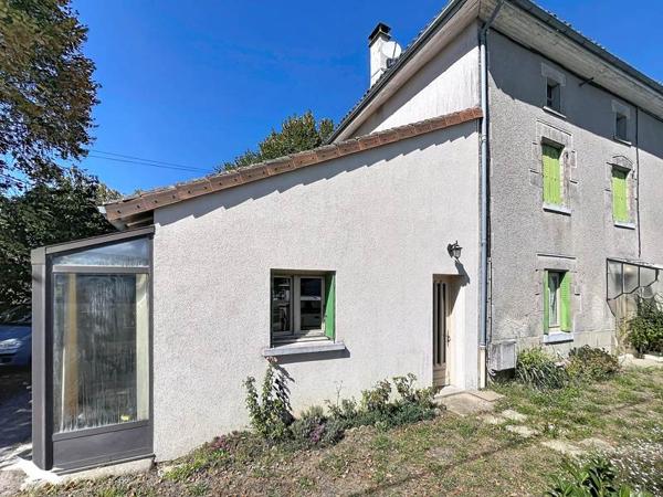Maison à vendre 93 415 € Châlus 5 p 80 m² DPE E