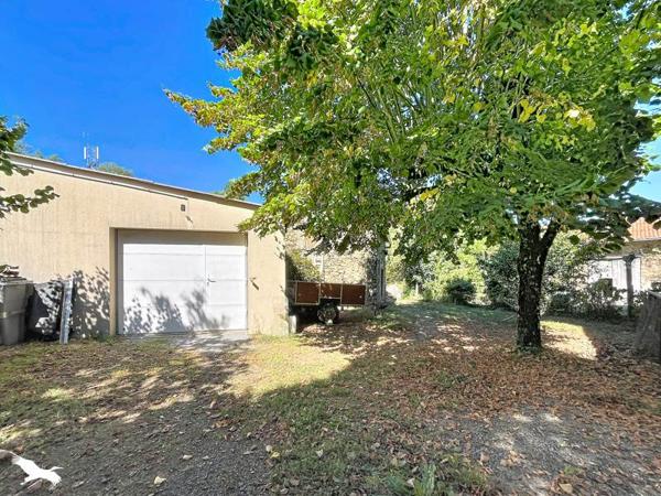 Maison à vendre 93 415 € Châlus 5 p 80 m² DPE E