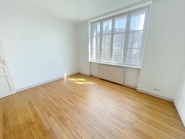 Appartement à vendre 149 900 € Orléans 3 p 56 m² DPE E