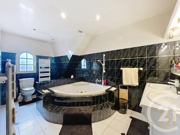 Maison à vendre  5 pièces - 160,59 m2 NOISY LE SEC - 93