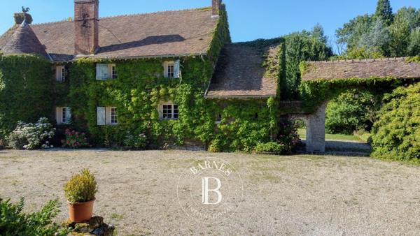 Fontainebleau, Propriété 7 Chambres -  700 m² à vendre