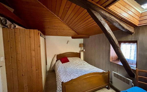 Maison à vendre    6 pièces •  Génissieux