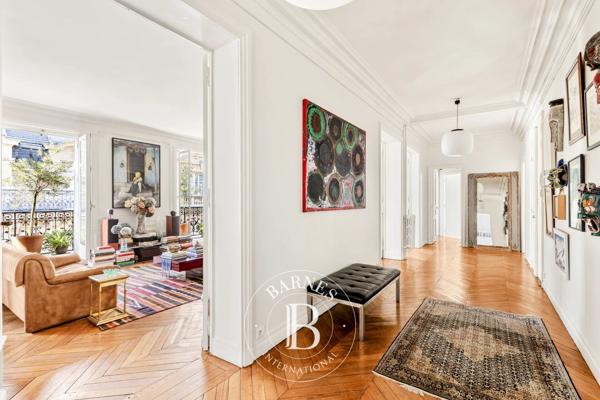 Paris 9ème, Appartement 4 Chambres -  210 m² à vendre