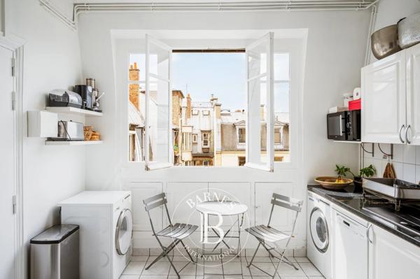 Paris 9ème, Appartement 4 Chambres -  210 m² à vendre