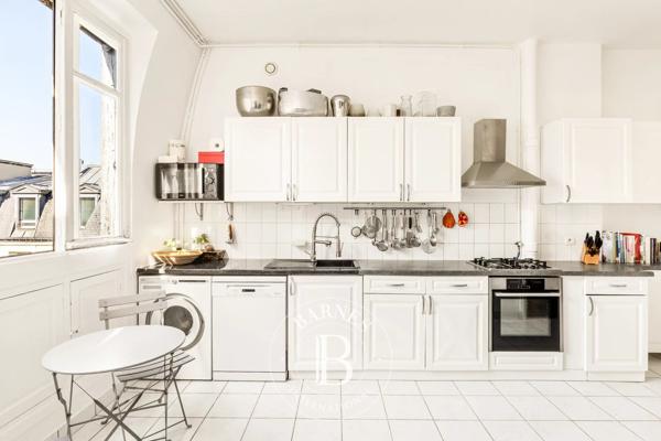 Paris 9ème, Appartement 4 Chambres -  210 m² à vendre