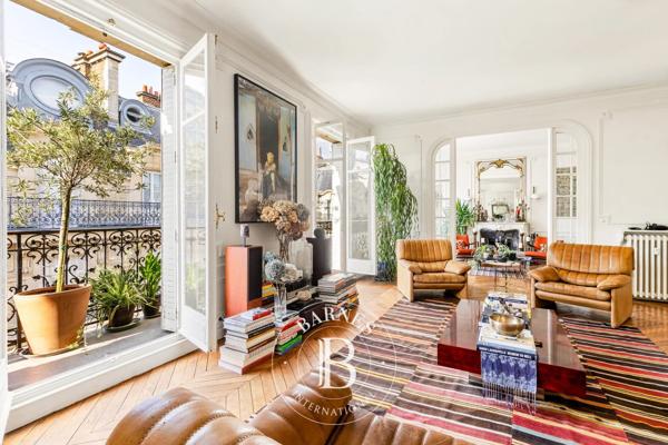 Paris 9ème, Appartement 4 Chambres -  210 m² à vendre