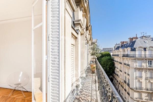Paris 9ème, Appartement 4 Chambres -  210 m² à vendre