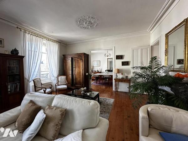 A VENDRE VANNES (56) TRES BEL APPARTEMENT