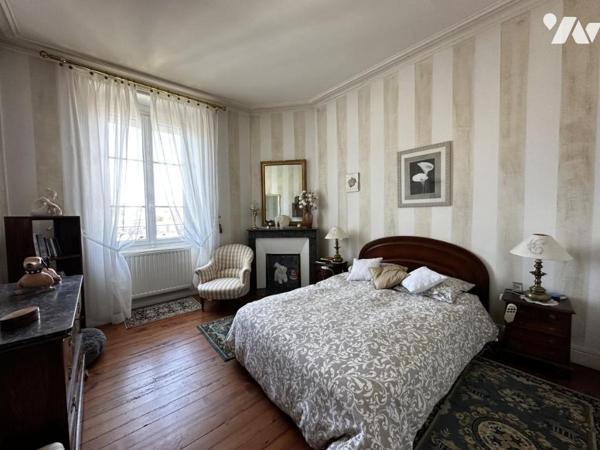 A VENDRE VANNES (56) TRES BEL APPARTEMENT