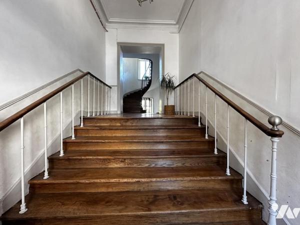 A VENDRE VANNES (56) TRES BEL APPARTEMENT