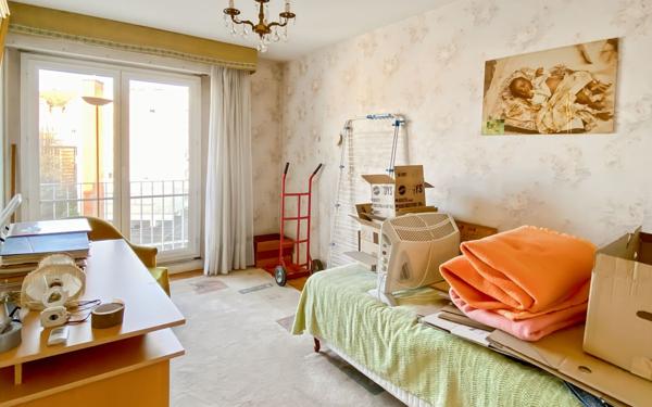 Appartement à vendre    5 pièces • 107,52 m2 Versailles