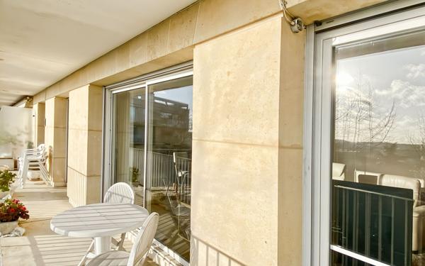 Appartement à vendre    5 pièces • 107,52 m2 Versailles