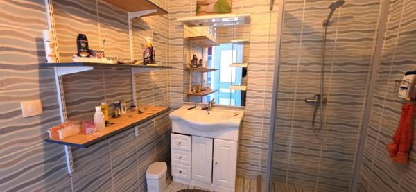 Villa de 217m² avec piscine à vendre à Kourou