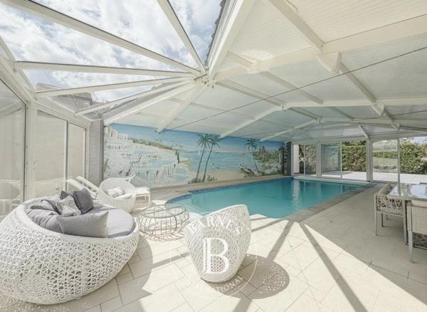 Golbey, Maison  384 m² à vendre