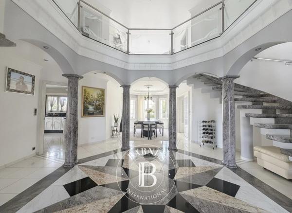 Golbey, Maison  384 m² à vendre