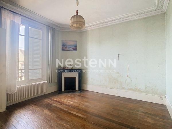 Maison de ville en meulière à rénover 6 pièces à Bessancourt de 102 m²