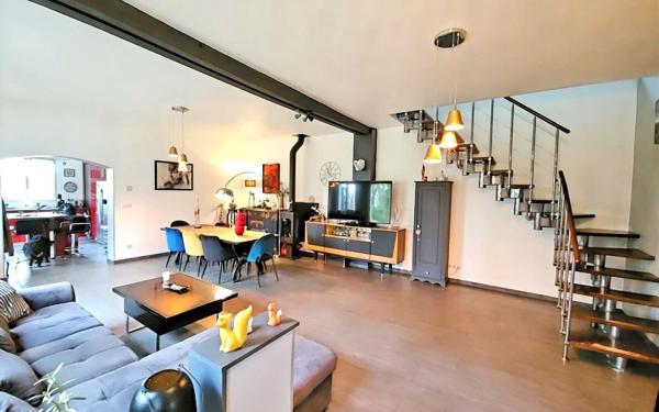 Maison à vendre    5 pièces • 265 m2 Septeuil