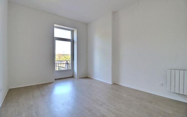 Appartement à louer    4 pièces • 103,80 m2 Forbach