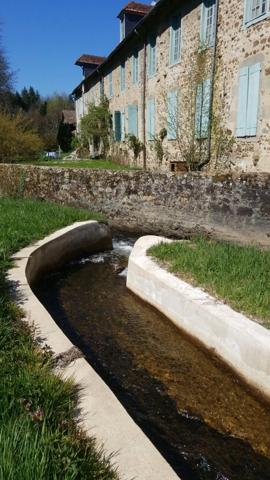 Dpt Creuse (23), à vendre FELLETIN propriete P9 de 342 m² - Dépendances - Terrain de 11 757 m²