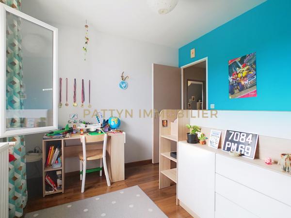 Civrieux (01390) Lumineuse maison 5 chambres avec grande terrasse, jardin, garage et confort énergétique (Classe B)