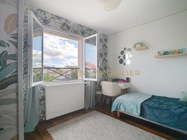 Civrieux (01390) Lumineuse maison 5 chambres avec grande terrasse, jardin, garage et confort énergétique (Classe B)