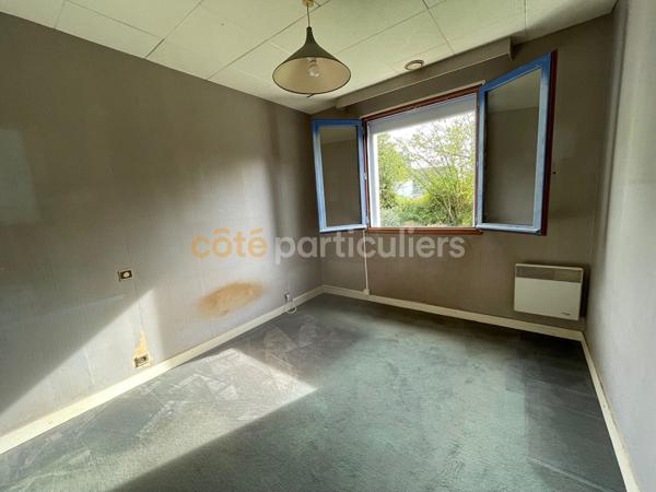 Vente
                Maison116 m² - 4 Pièces -
                    PONTIVY (56300)
