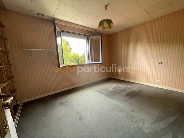 Vente
                Maison116 m² - 4 Pièces -
                    PONTIVY (56300)