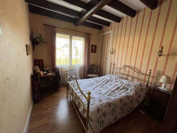 Maison à vendre 129 600 € Descartes 5 p 167 m² DPE F