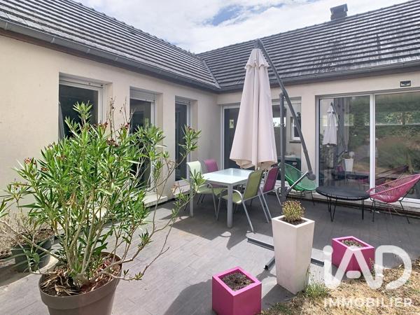 Maison à vendre 7 pièces 173 m² Saint-Fargeau-Ponthierry