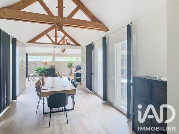 Maison à vendre 7 pièces 173 m² Saint-Fargeau-Ponthierry