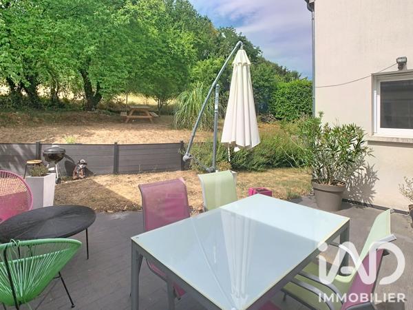 Maison à vendre 7 pièces 173 m² Saint-Fargeau-Ponthierry