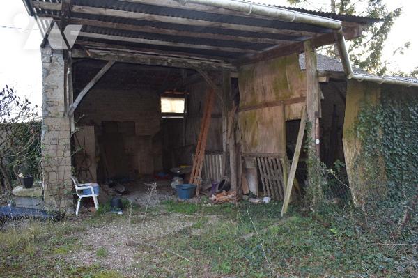 Maison centre ville de VILLEFAGNAN A RENOVER