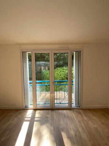 Appartement Laval  2 pièce(s)