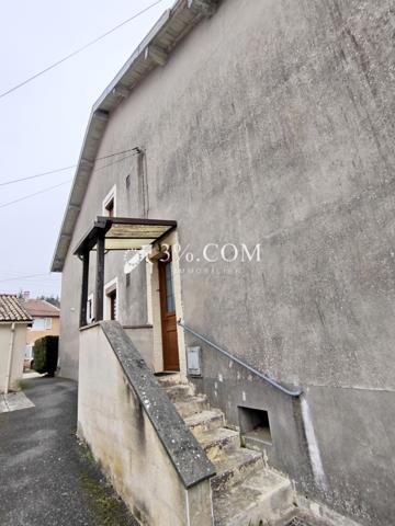 Maison
                                                                                                                                                                                                                                                                                                                        4 pièce(s)                                                                                                                                                                                                          3 chambre(s)                                                                                                                                                                                                          75  m²