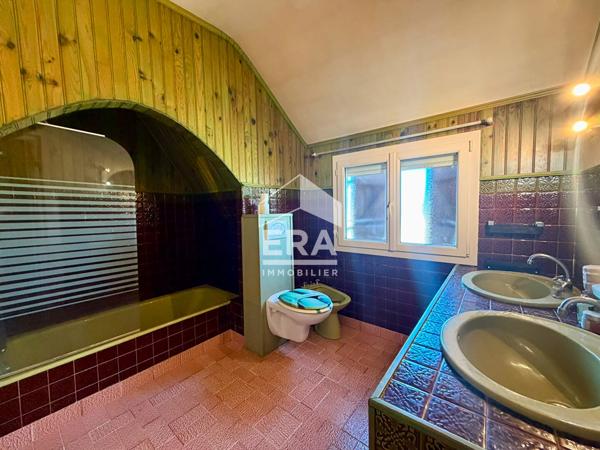 A Magné, belle maison familiale de 133 m² sur terrain clos et arboré