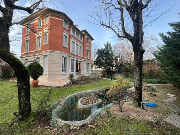 Achat maison Lyon 08 - 10 pièce(s) - 250 m² - 1 100 000 €