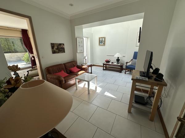 Maison
         9 pièces
        - 192 m² Exclusivité 450 000 € *