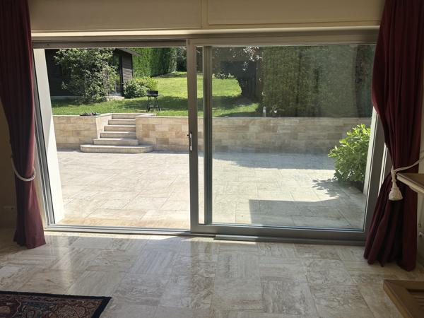 Maison
         9 pièces
        - 192 m² Exclusivité 450 000 € *