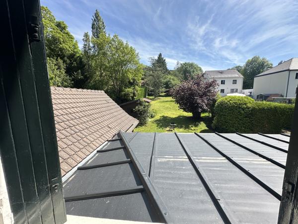 Maison
         9 pièces
        - 192 m² Exclusivité 450 000 € *
