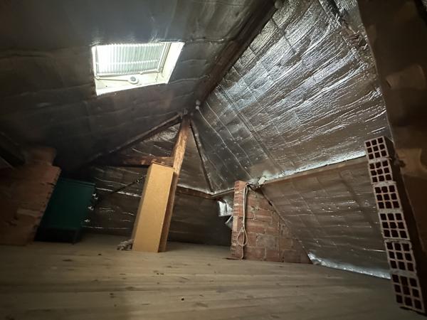 Maison
         9 pièces
        - 192 m² Exclusivité 450 000 € *