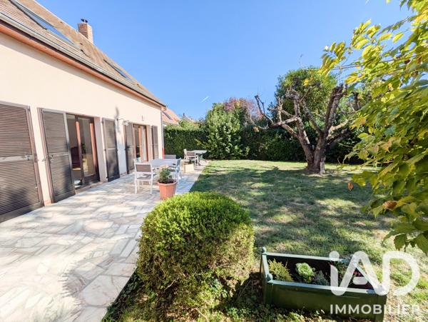 Maison à vendre 8 pièces 153 m² Bussy-Saint-Georges