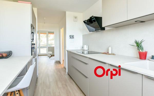 Appartement à vendre    4 pièces • 74,52 m2 Oullins
