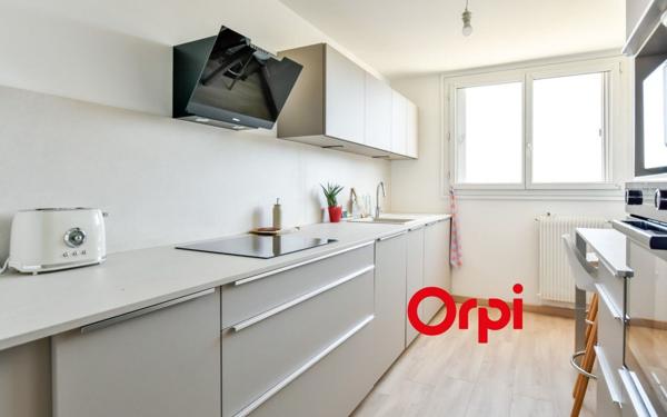 Appartement à vendre    4 pièces • 74,52 m2 Oullins