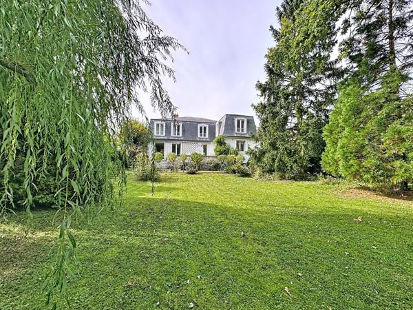 Maison à vendre  12 pièces - 307 m2 VERSAILLES - 78