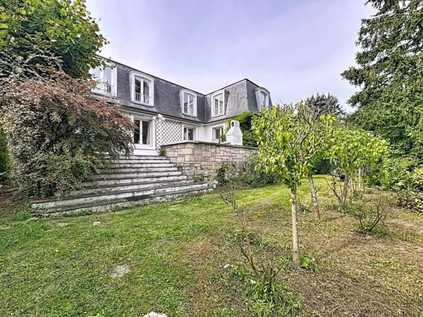 Maison à vendre  12 pièces - 307 m2 VERSAILLES - 78