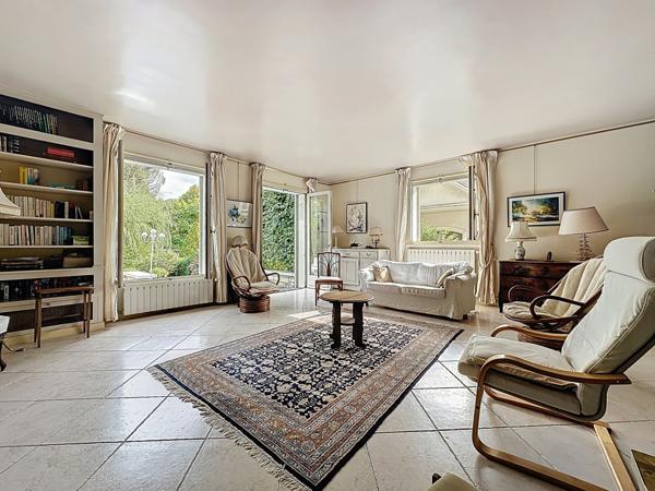 Maison à vendre  12 pièces - 307 m2 VERSAILLES - 78