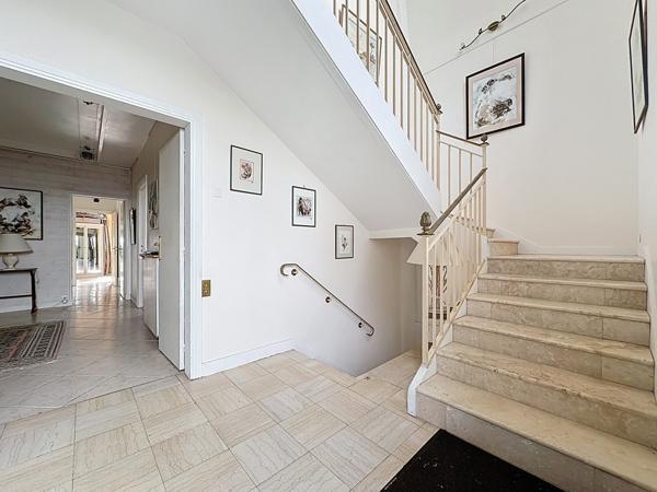 Maison à vendre  12 pièces - 307 m2 VERSAILLES - 78