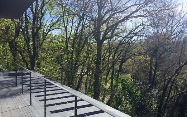 Maison à vendre    5 pièces • 207,11 m2 Saint-Genis-Laval