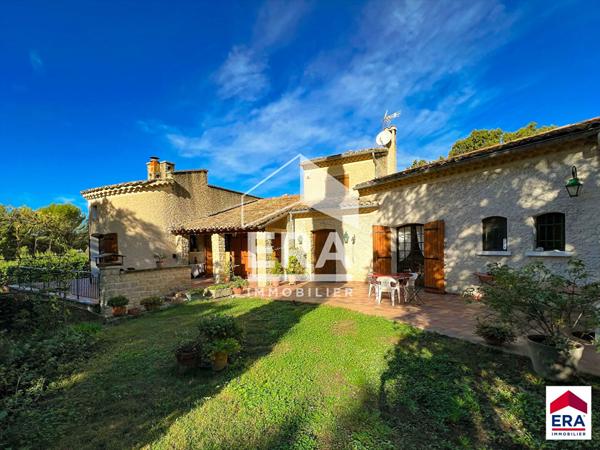 Propriété unique à vendre à Mazan !